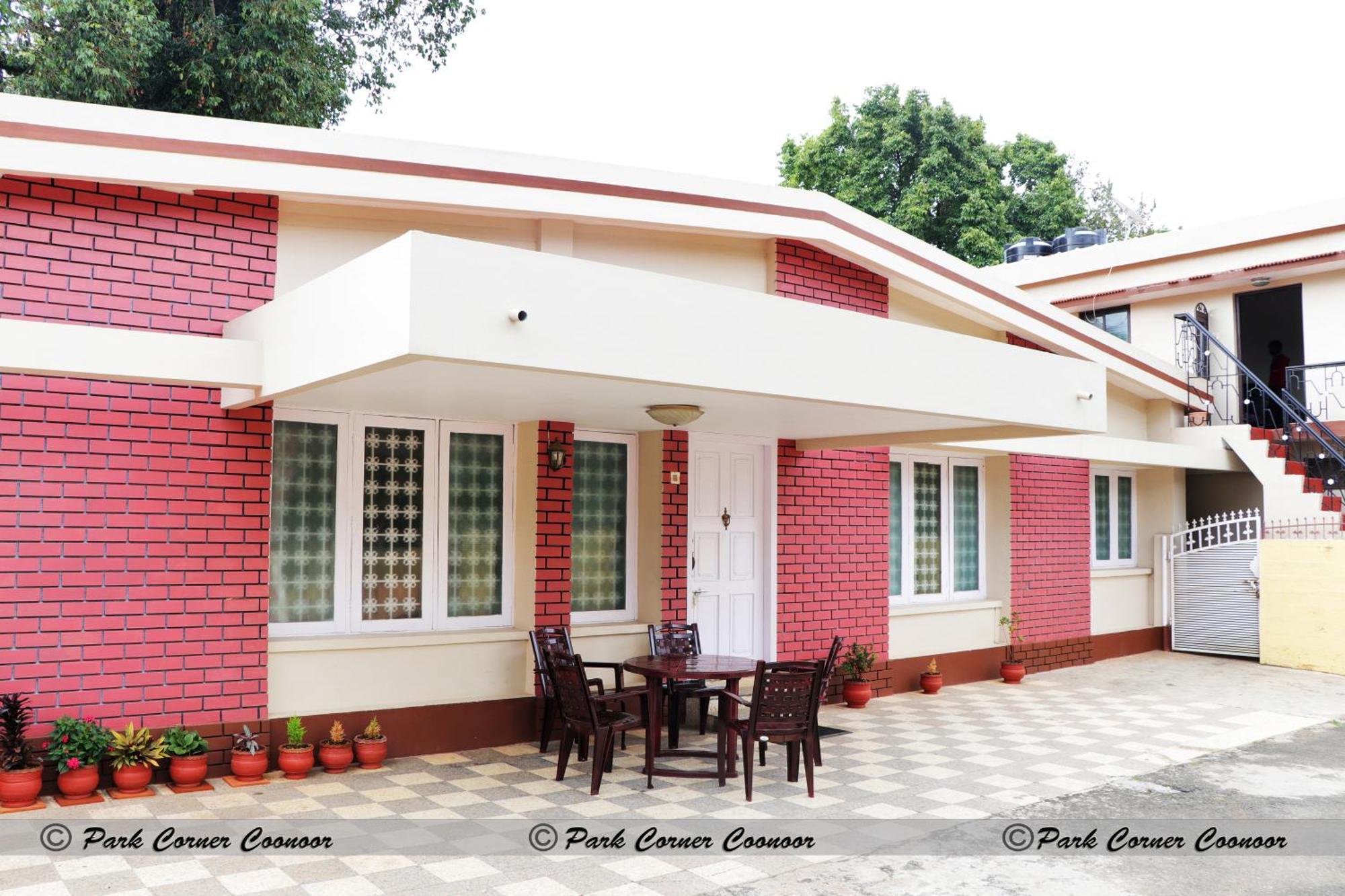 Park Corner Home Stay Coonoor Extérieur photo