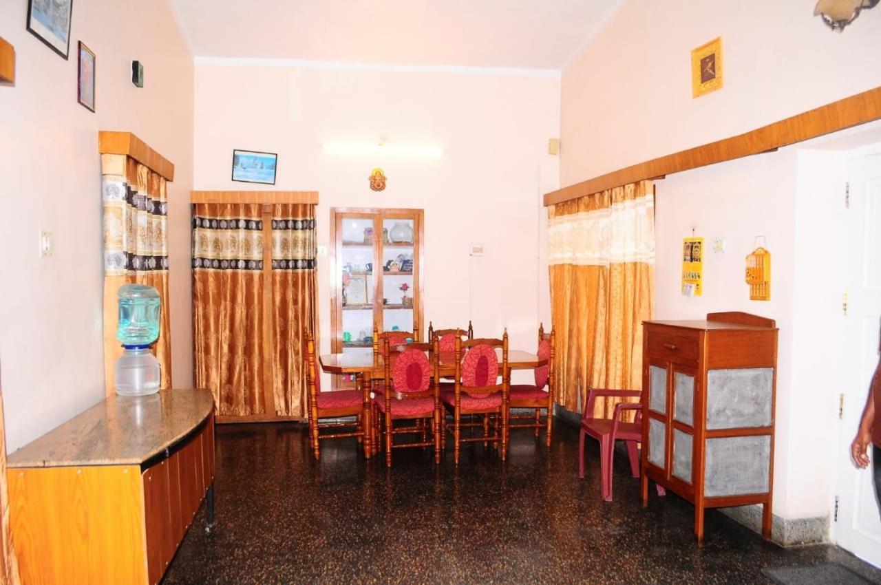 Park Corner Home Stay Coonoor Extérieur photo