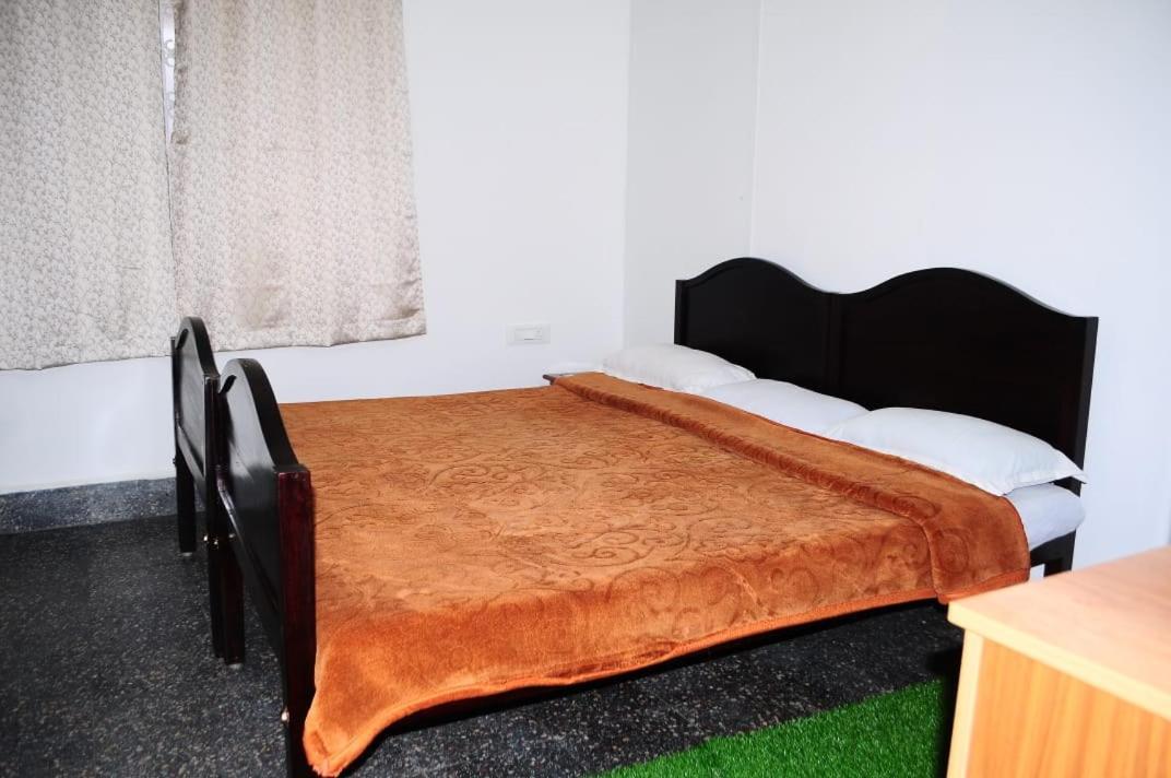 Park Corner Home Stay Coonoor Extérieur photo