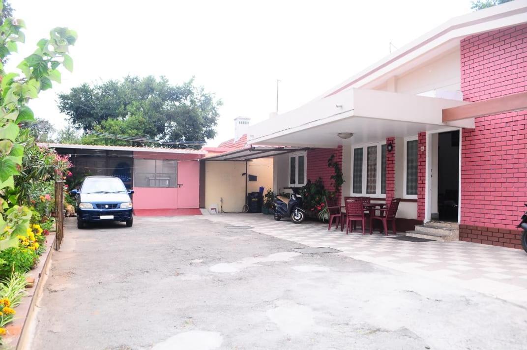 Park Corner Home Stay Coonoor Extérieur photo