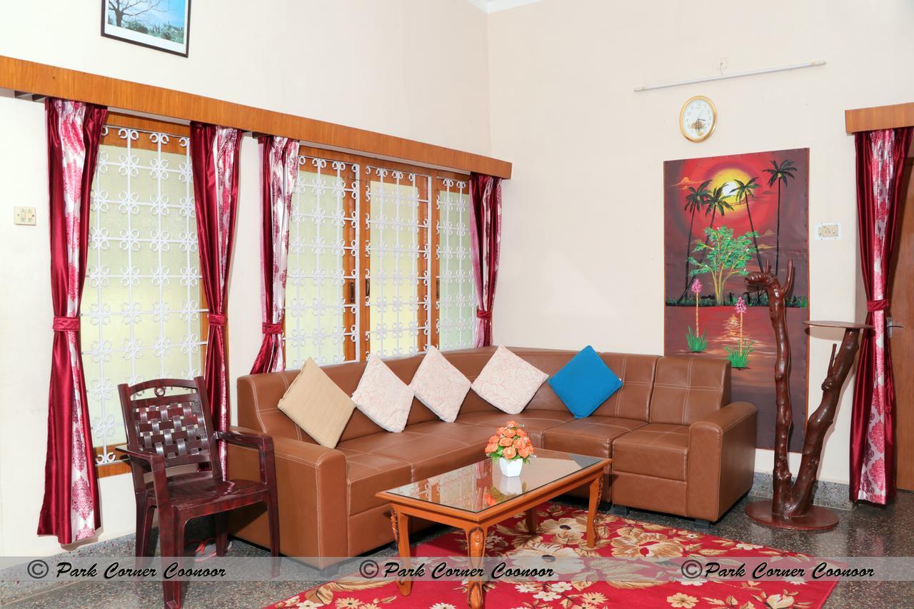 Park Corner Home Stay Coonoor Extérieur photo